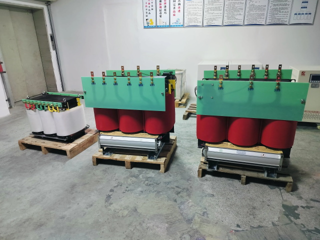 新巴尔虎左KS11-1000KVA矿用变压器